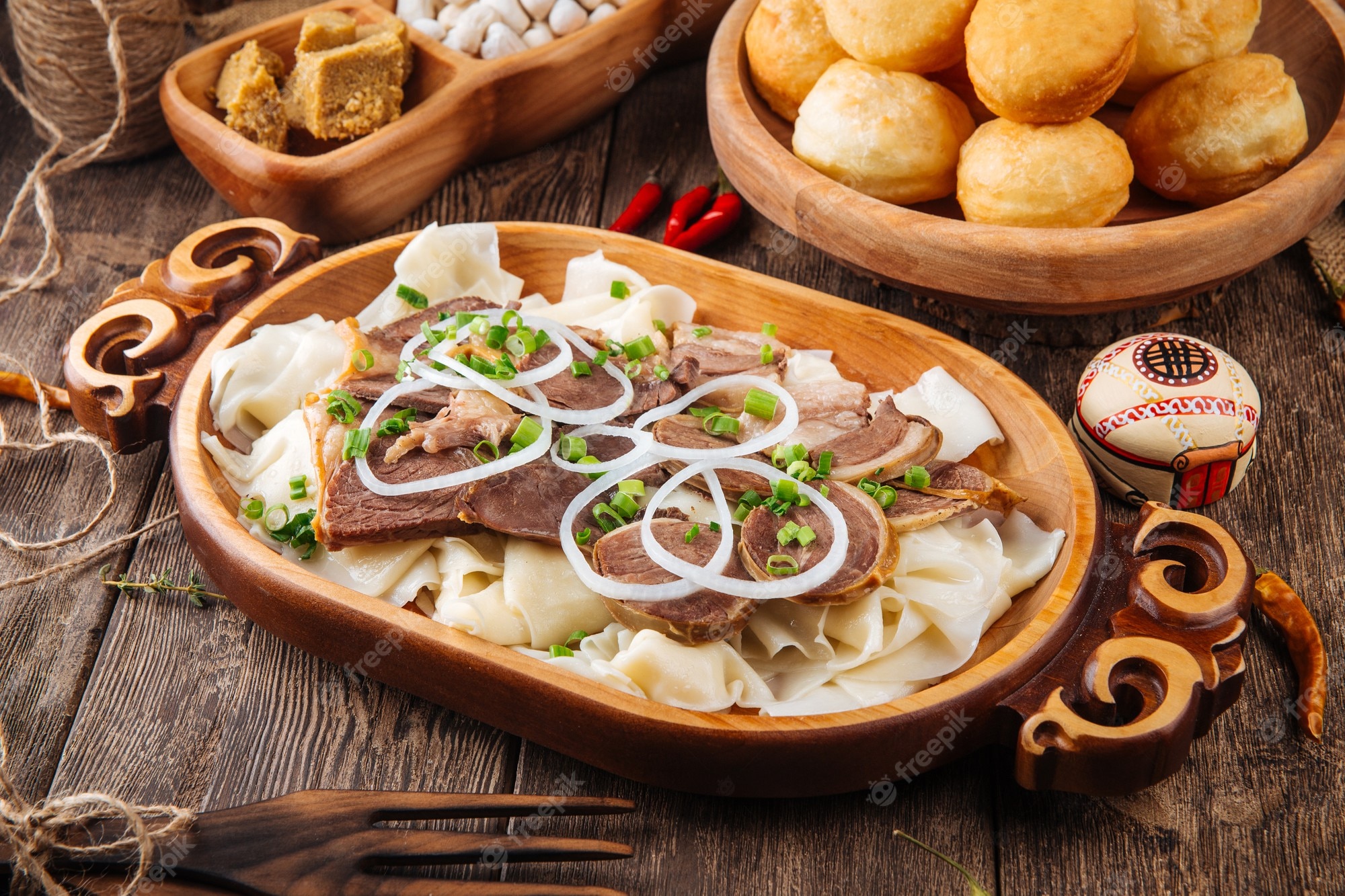 Beshbarmak tops menu: traditional Kazakh dish wins hearts of foreign tourists 